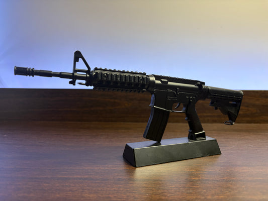 1:3 Black AR-15
