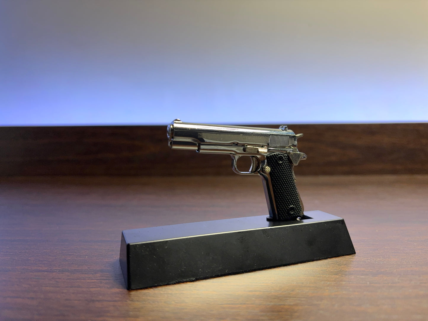 1:3 Silver 1911