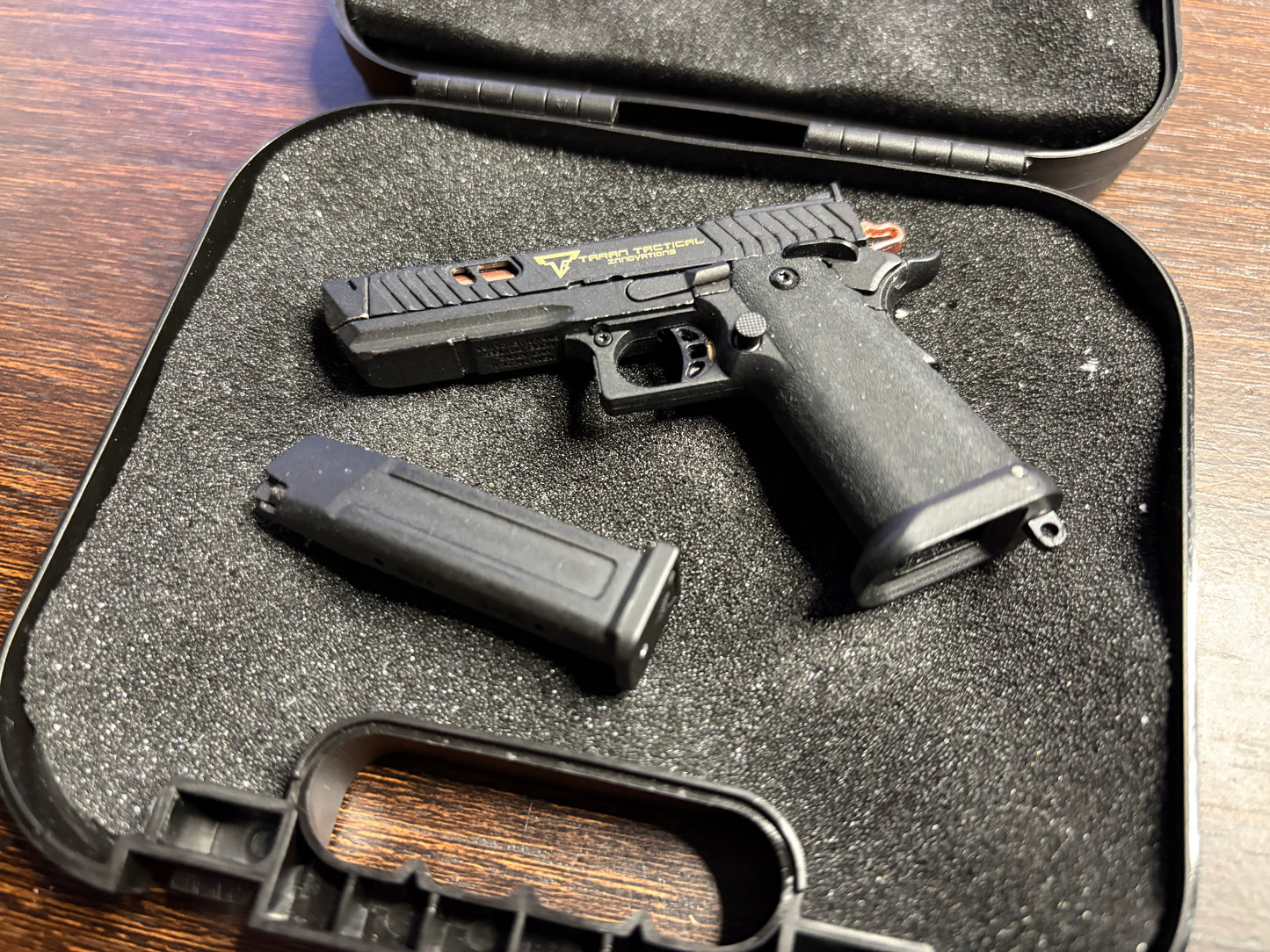 1:3 TTI 2011 PITVIPER