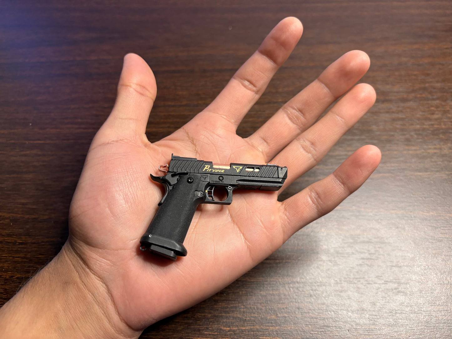 1:3 TTI 2011 PITVIPER